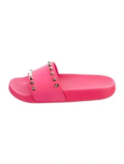 Pre-owned Valentino Garavani Rockstud Accents Rubber Slides In Pink