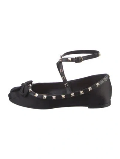 Pre-owned Valentino Garavani Rockstud Accents Satin Flats In Black