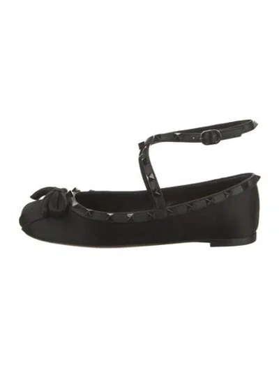 Pre-owned Valentino Garavani Rockstud Accents Satin Flats In Black