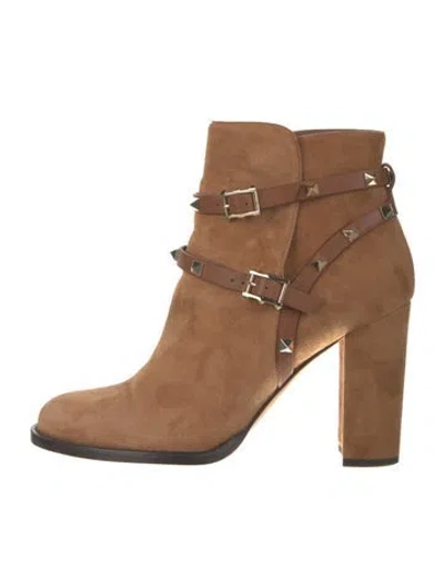 Pre-owned Valentino Garavani Rockstud Accents Suede Boots In Brown
