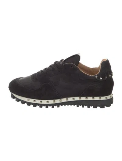 Pre-owned Valentino Garavani Rockstud Accents Suede Sneakers In Black