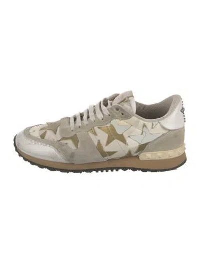 Pre-owned Valentino Garavani Rockstud Accents Suede Sneakers In Neutral