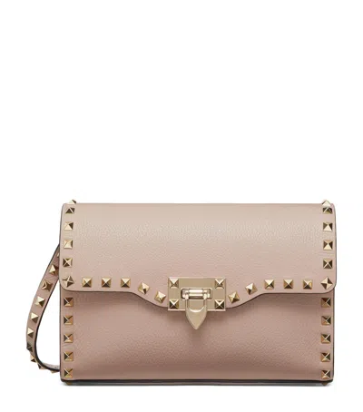 Valentino Garavani Rockstud Alcove Shoulder Bag In Nude