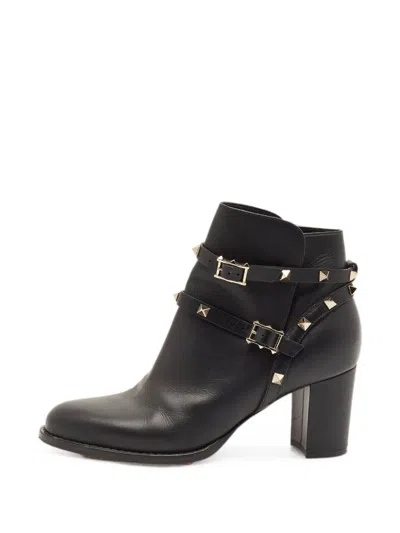 Pre-owned Valentino Garavani Rockstud Ankle Boots In Black