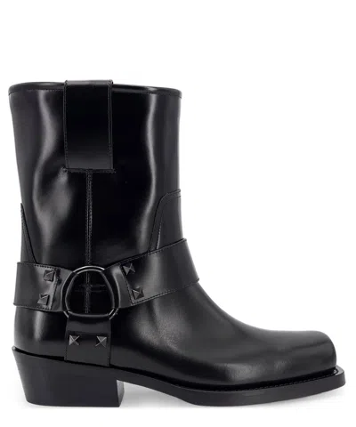 Valentino Garavani Rockstud Ankle Boots In Black