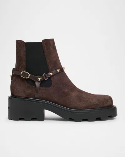 Valentino Garavani Rockstud Beatle Suede Chelsea Boots In Brown