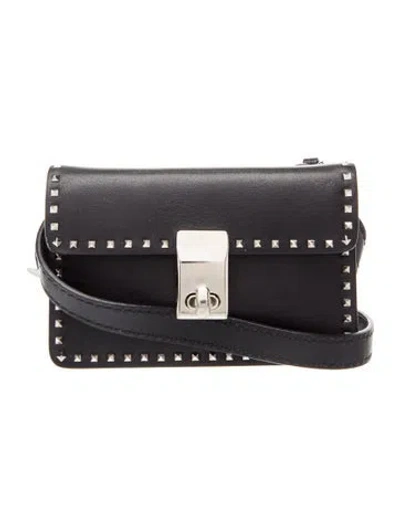 Pre-owned Valentino Garavani Rockstud Belt Bag In Black