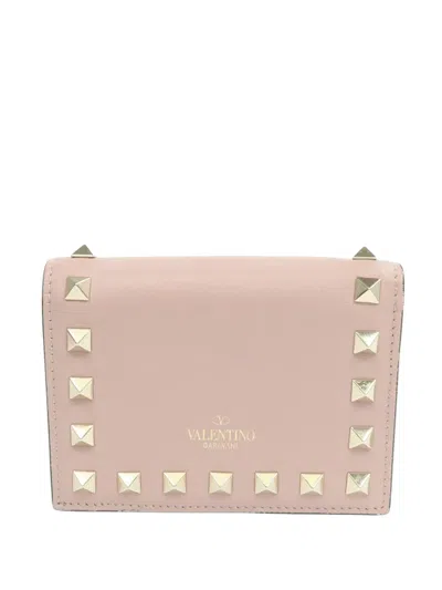 Pre-owned Valentino Garavani Rockstud Bi-fold Calfskin Wallet In Pink