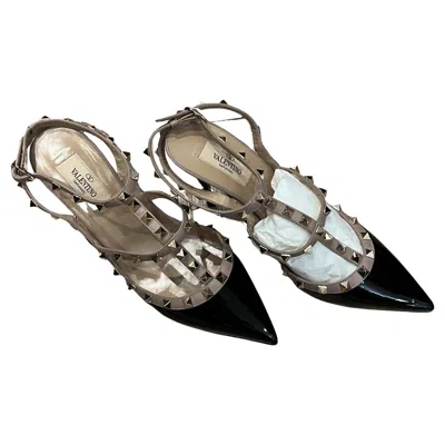 Pre-owned Valentino Garavani Valentino Rockstud Black Tan Heel Sandal Size Eu 40