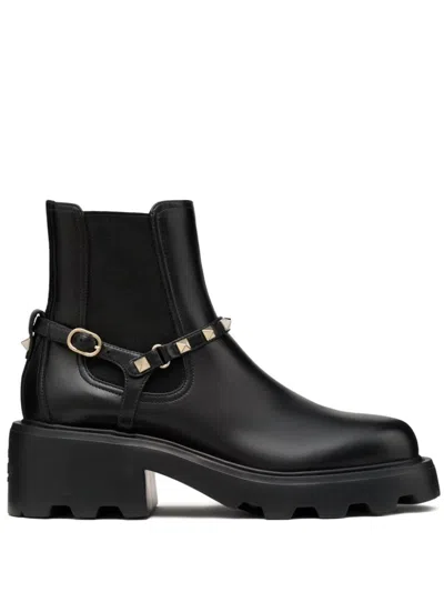 Valentino Garavani Rockstud Boots In Schwarz