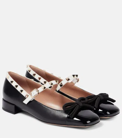 Valentino Garavani Rockstud Bow Patent Leather Mary Jane Flats In Black