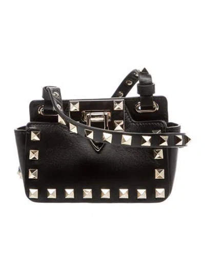 Pre-owned Valentino Garavani Rockstud Bucket Bag In Black