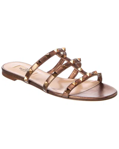 Valentino Garavani Bronze Rockstud Flat Metallic Nappa Slide Sandals In Brown