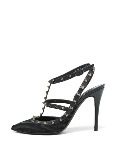 Pre-owned Valentino Garavani Rockstud Calf-hair Pumps In Black