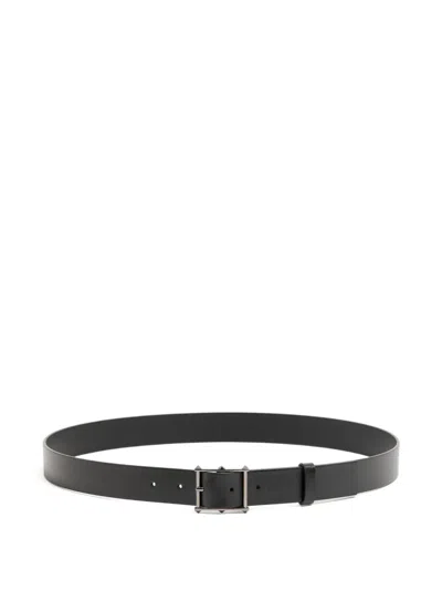 Valentino Garavani Rockstud Calfskin Belt In Black