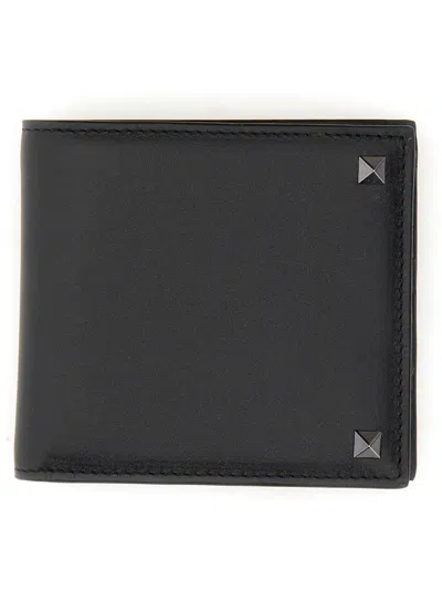 Valentino Garavani Rockstud Calfskin Wallet In Black