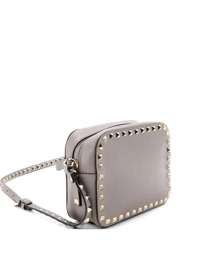 Pre-owned Valentino Garavani Rockstud Camera Leather Crossbody Bag In Gray