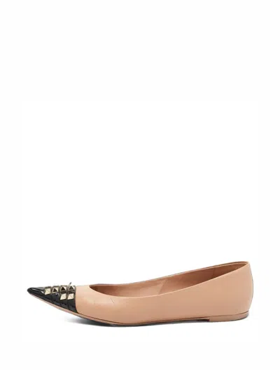 Pre-owned Valentino Garavani Rockstud Cap-toe Ballet Flats In Neutrals