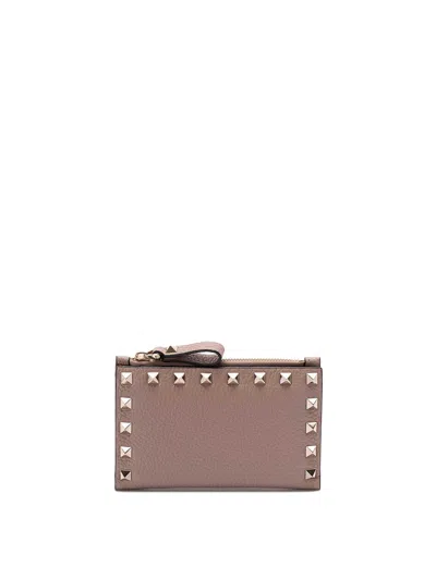 Valentino Garavani Rockstud Card Case In Color Carne Y Neutral