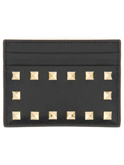 Valentino Garavani Studded Grained Leather Card Holder In Black