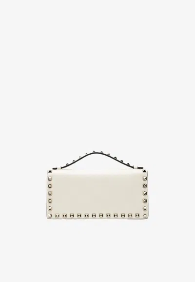 Valentino Garavani Rockstud Chain Leather Clutch In White