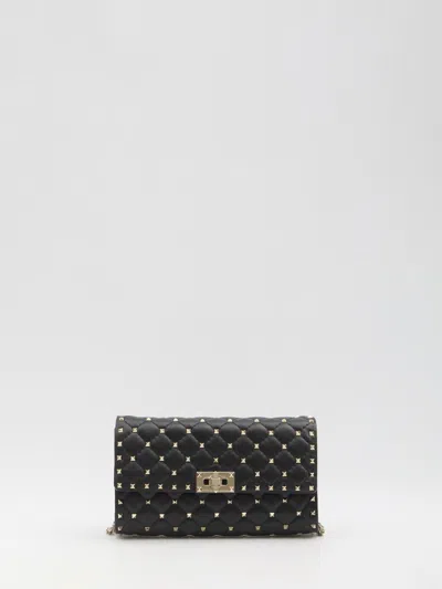 Valentino Garavani Rockstud Clutch In Black