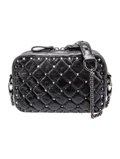 Pre-owned Valentino Garavani Rockstud Clutch In Black