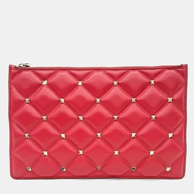 Pre-owned Valentino Garavani Rockstud Clutch In Red