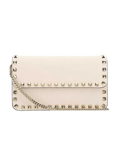 Valentino Garavani Rockstud Clutch In White
