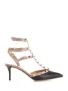 Valentino Garavani Two-tone Leather Rockstud Pumps In Black