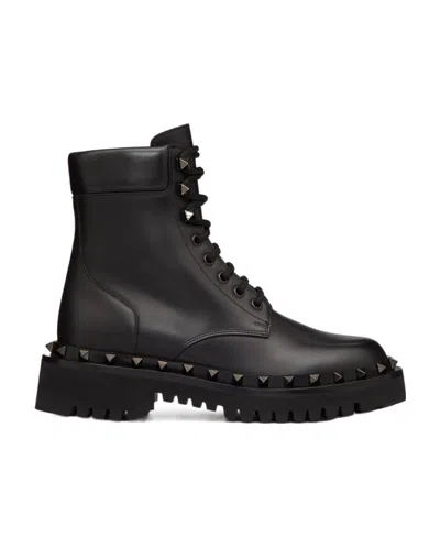 VALENTINO GARAVANI VALENTINO GARAVANI RUCKSTUD LACE-UP ANKLE BOOTS