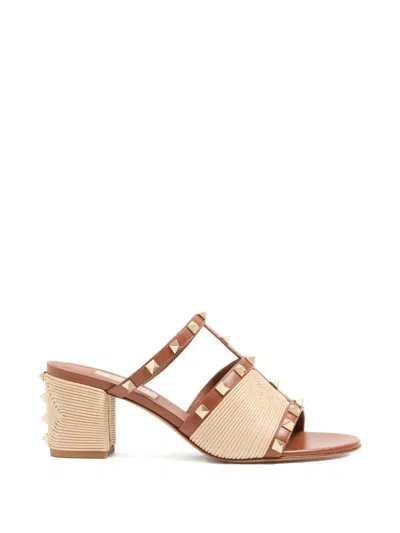 Valentino Garavani 60mm Rockstud Raffia Block-heel Slide Sandals In Brown
