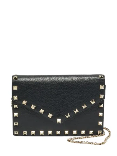 Pre-owned Valentino Garavani Rockstud Envelope Wallet On Chain In Black