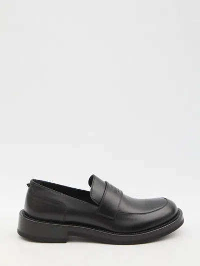 Valentino Garavani Rockstud Essential Leather Loafers In Black