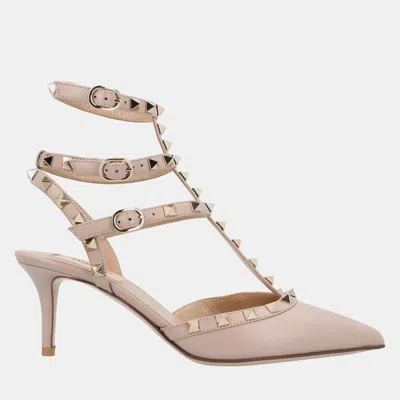 Pre-owned Valentino Garavani Rockstud Eu 36 Beige Calfskin Leather Pumps In Sand
