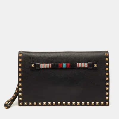 Pre-owned Valentino Garavani Rockstud Flap Black Leather Wristlet Clutch
