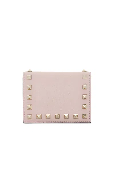 Valentino Garavani Rockstud Flap French Wallet In Pink