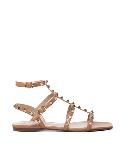 Valentino Garavani Rockstud Flat Calfskin Sandals With Straps In Beige