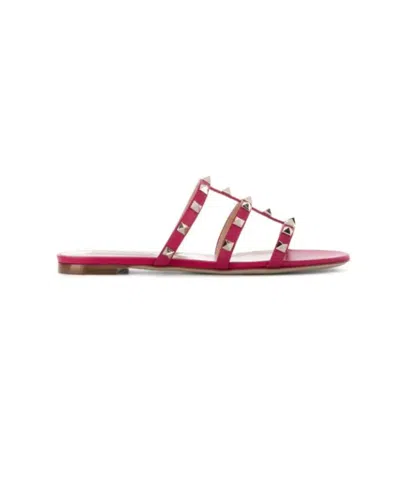 Valentino Garavani Rockstud Flat Sandals In Pink