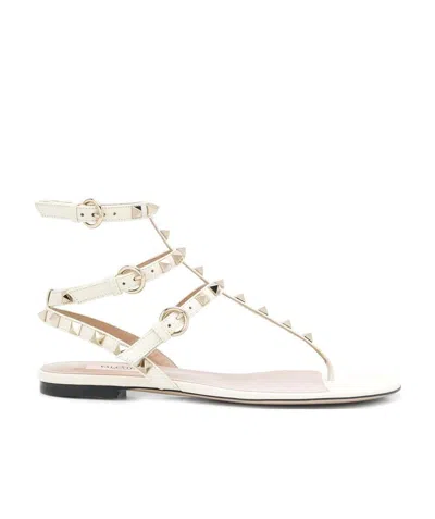 Valentino Garavani Rockstud Flat Sandals In White
