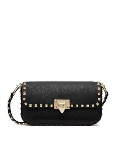 Valentino Garavani Rockstud Medium Leather Shoulder Bag In Black