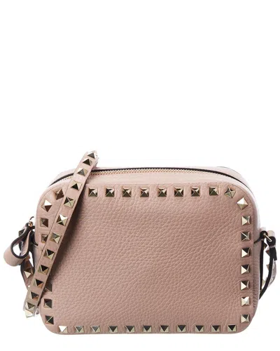 Valentino Garavani Valentino Rockstud Grainy Leather Camera Bag In Pink