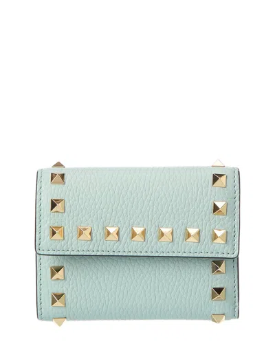 Valentino Garavani Valentino Rockstud Grainy Leather Trifold Wallet In Gray