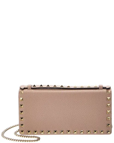 Valentino Garavani Valentino Rockstud Grainy Leather Wallet On Chain In Beige