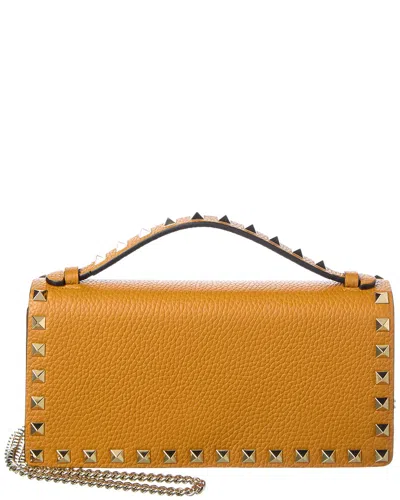 Valentino Garavani Valentino Rockstud Grainy Leather Wallet On Chain In Brown