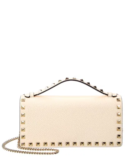 Valentino Garavani Valentino Rockstud Grainy Leather Wallet On Chain In Neutral