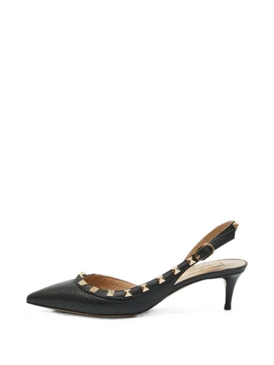 Pre-owned Valentino Garavani Rockstud Heeled Pumps In Black