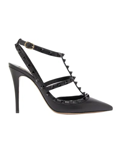 Valentino Garavani Studded Leather Decollete Pumps In Black
