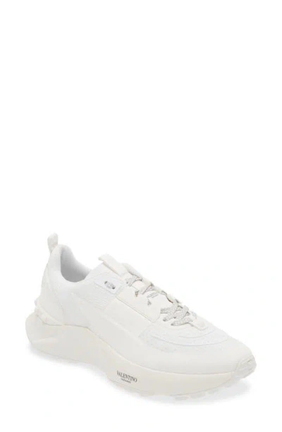 Valentino Garavani Rockstud Knit Trainer In White