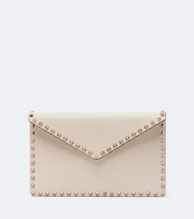Valentino Garavani Rockstud Large Leather Pouch In White